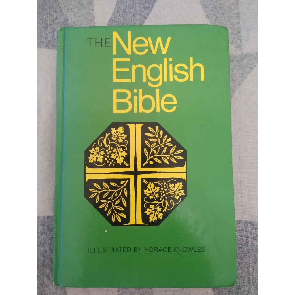 The New English Bible: Illustrated Edition (Preloved) | Shopee Philippines