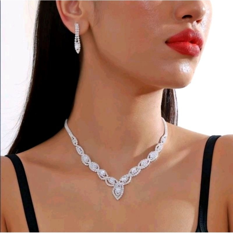 SOFIA* Brilliant Silver Zircon Crystal Party Necklace Earrings Set