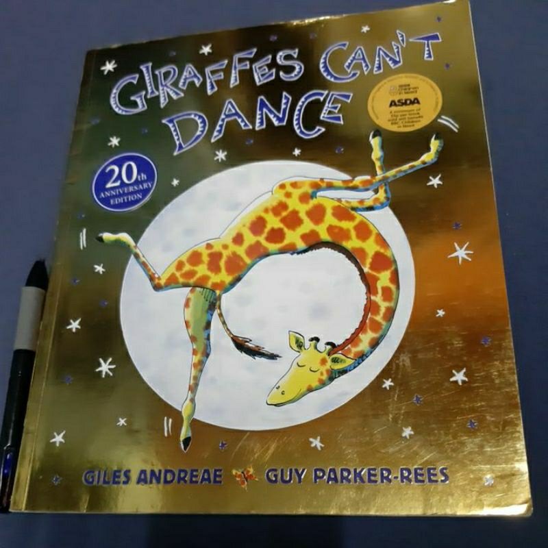 giraffes can't dance by giles andreae 20th anniversary edition | Shopee ...