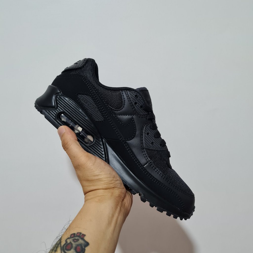 mens air max 90 triple black