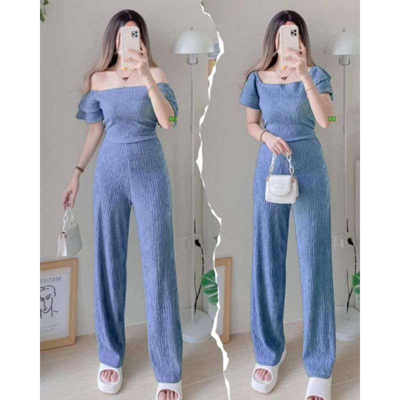 Model jumpsuit 2019 online