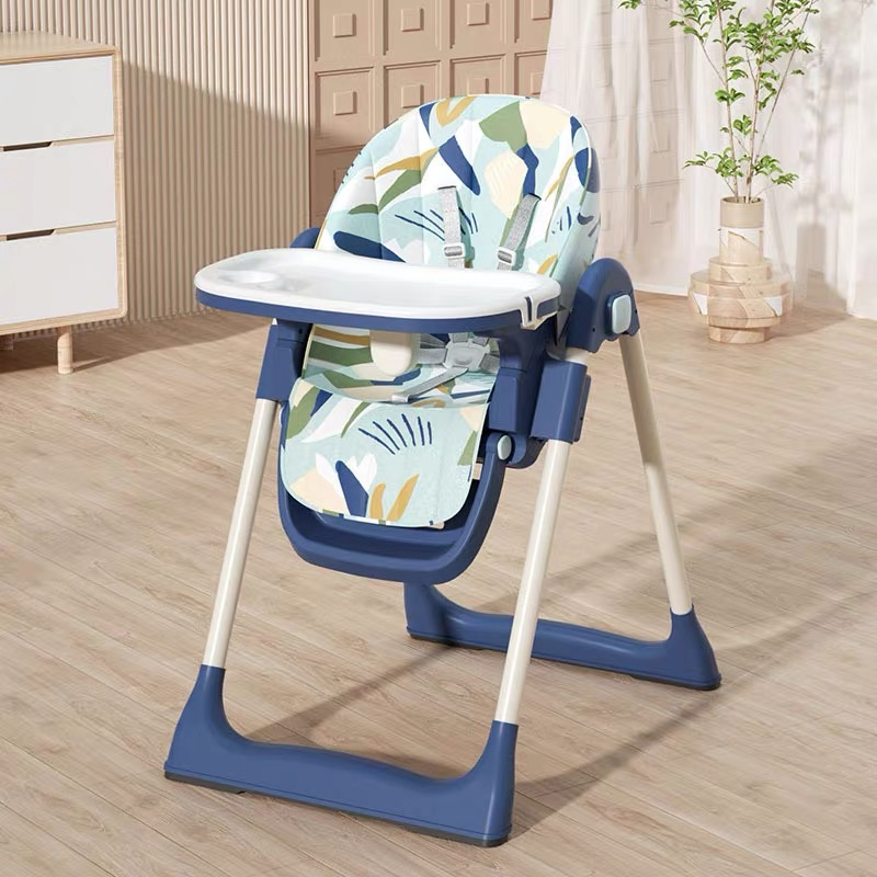High chair for baby with Adjustable Tray Detachable Legs Versatile and