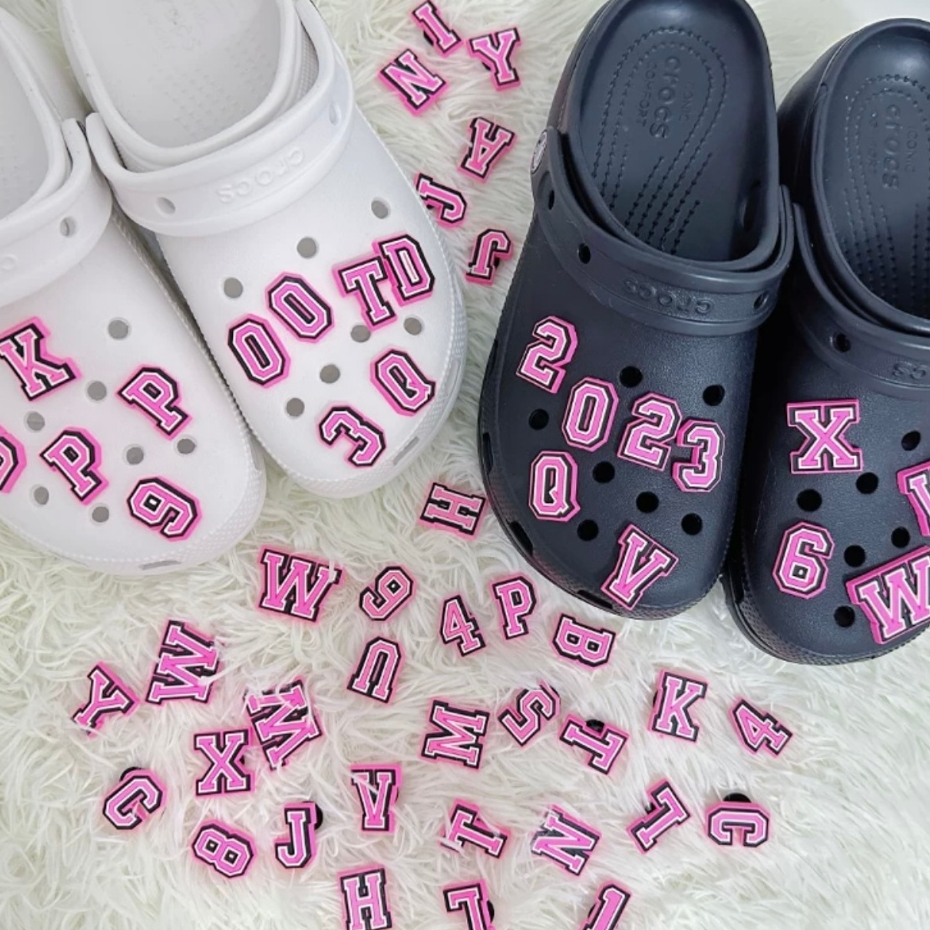 Crocs PINK Letter Jibbitz Pins for shoes bags High quality A Z cod