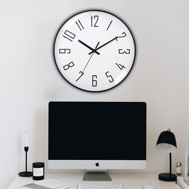 Modern Nordic quartz clock, highdefinition tempered glass, living room