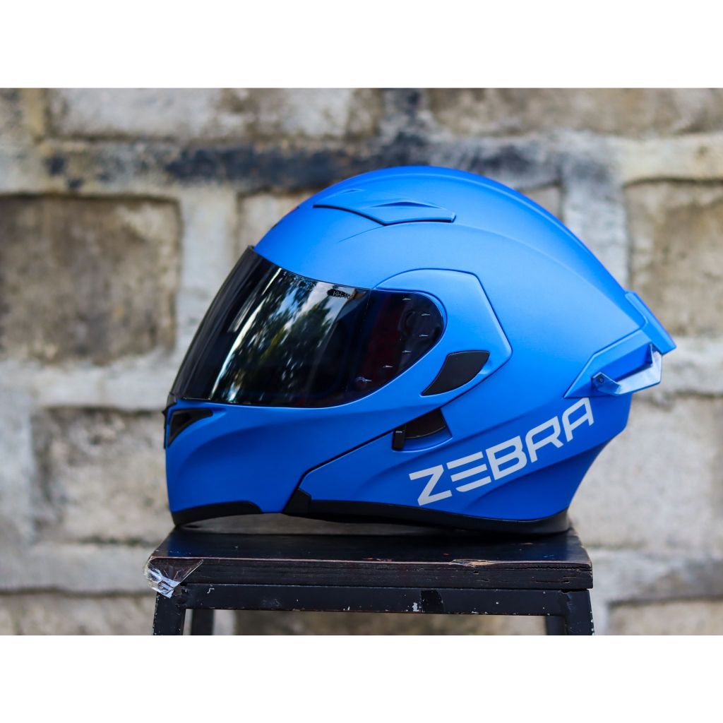 Zebra helmet 2024 dual visor