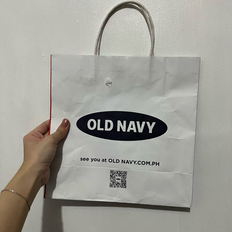 PAPER BAGS Old Navy