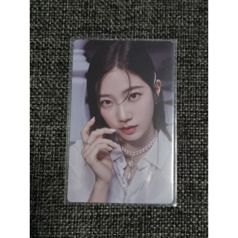 Le Sserafim Kazuha Photocards | Shopee Philippines