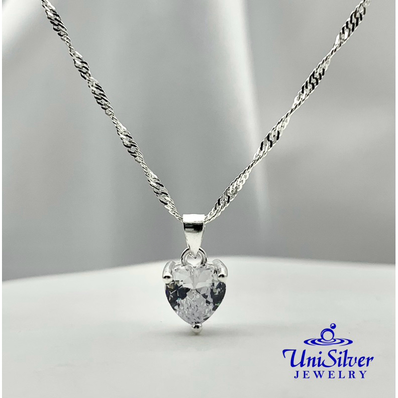 Uni silver pendant design sales