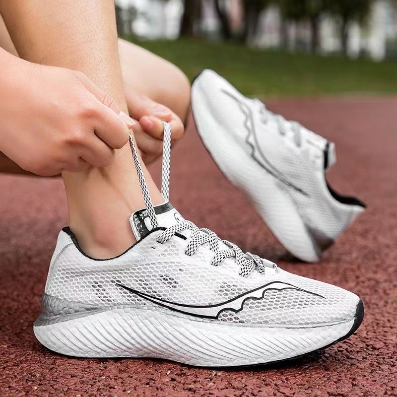 Saucony Endorphin Pro 3 carbon plate running shoes men and women racing cushioning running shoes