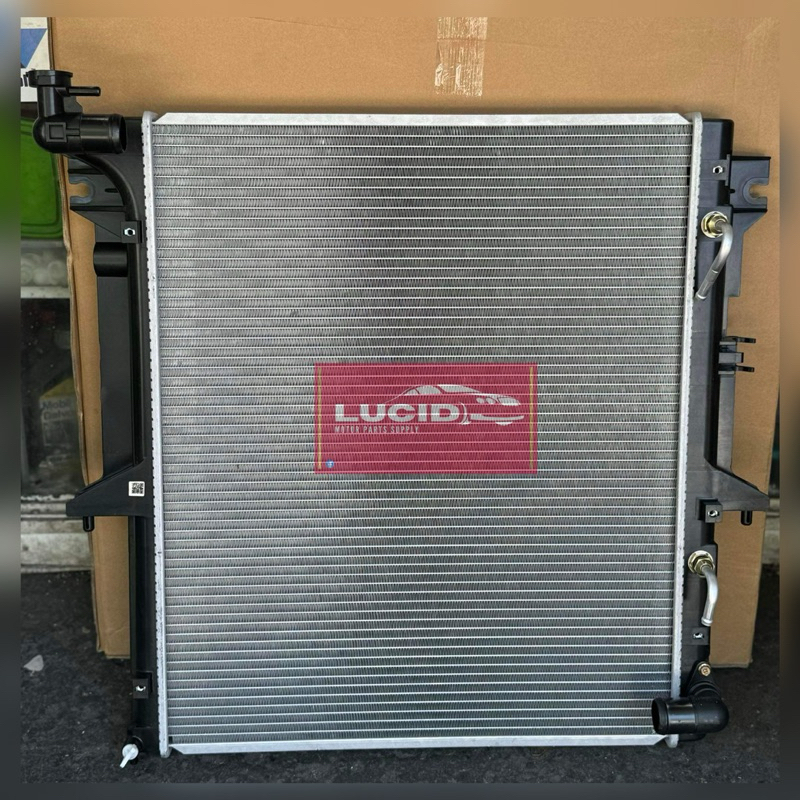 Radiator Montero 2009 - 2015 automatic HYDROCOOL | Shopee Philippines