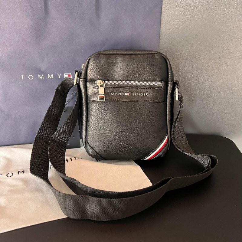 Men's messenger bags tommy hilfiger deals