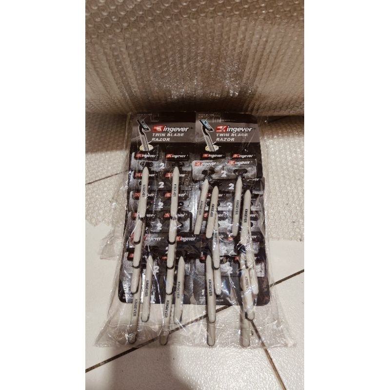 Yellow Razor 24pcs And King Ever Razor Disposable Plastic Razor Longer ...