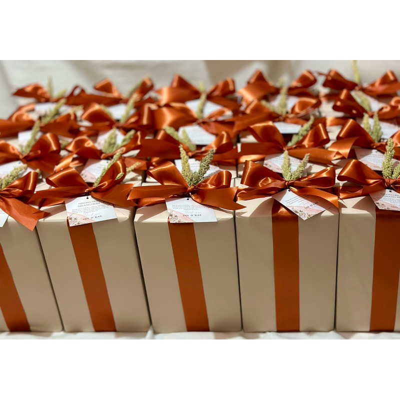 Ms. Kat - (First Box) | Shopee Philippines
