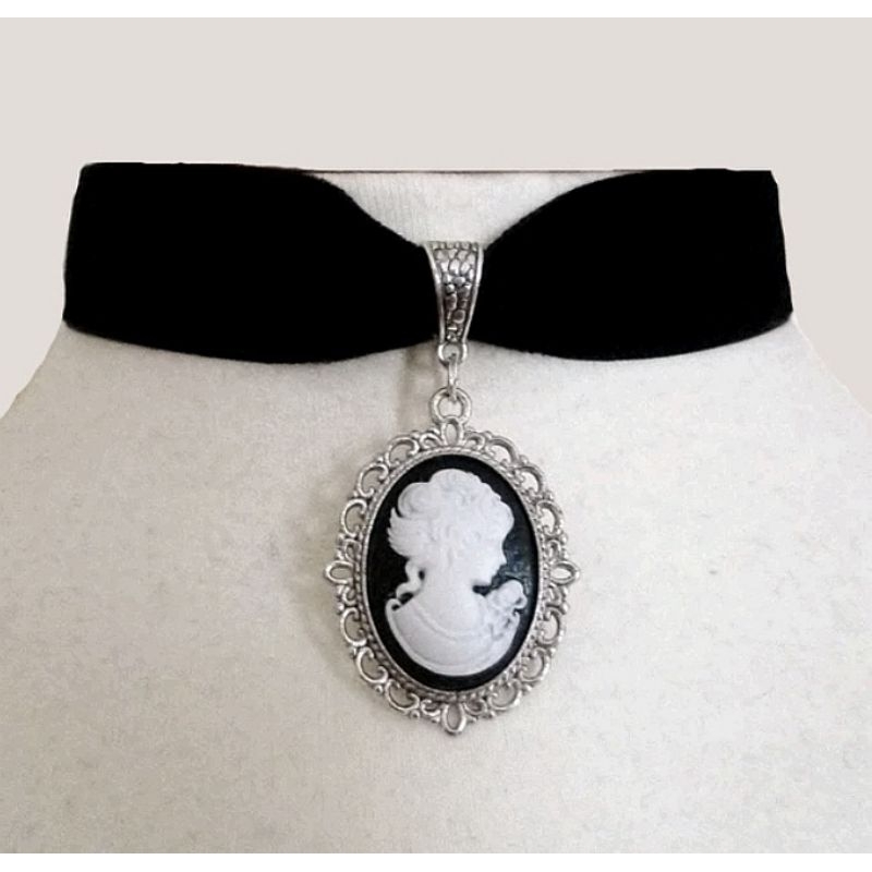 Vintage cameo choker sales