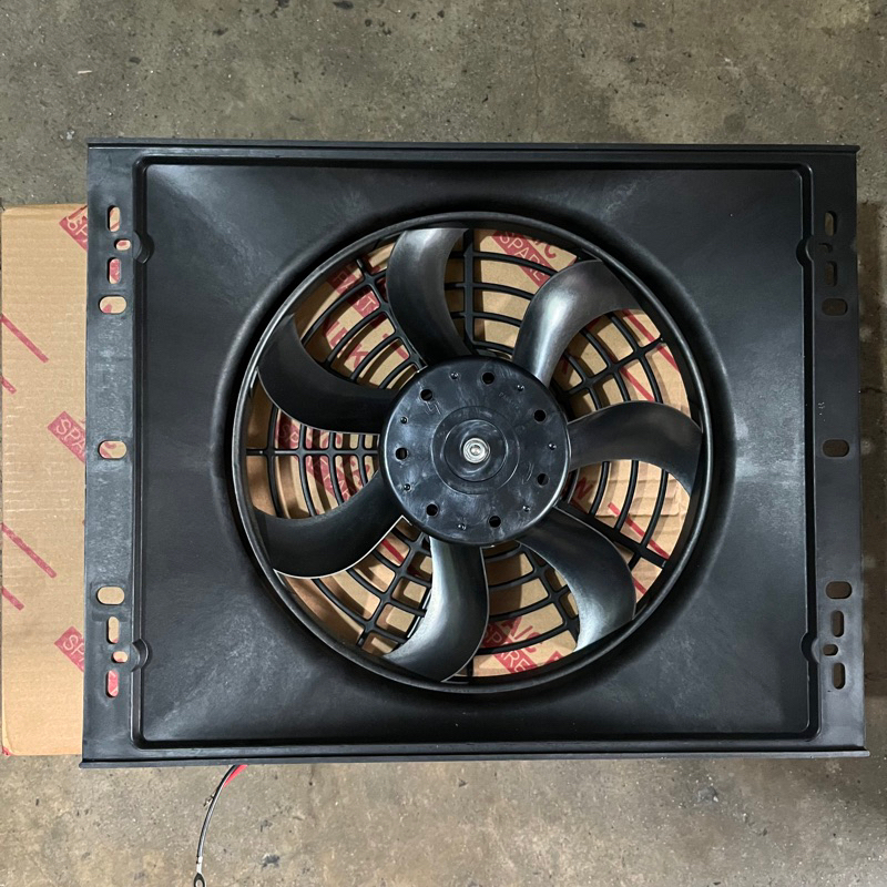 Auxiliary Fan Bus 14x18 12Volts And 24 Volts With Shroud (Buga ...