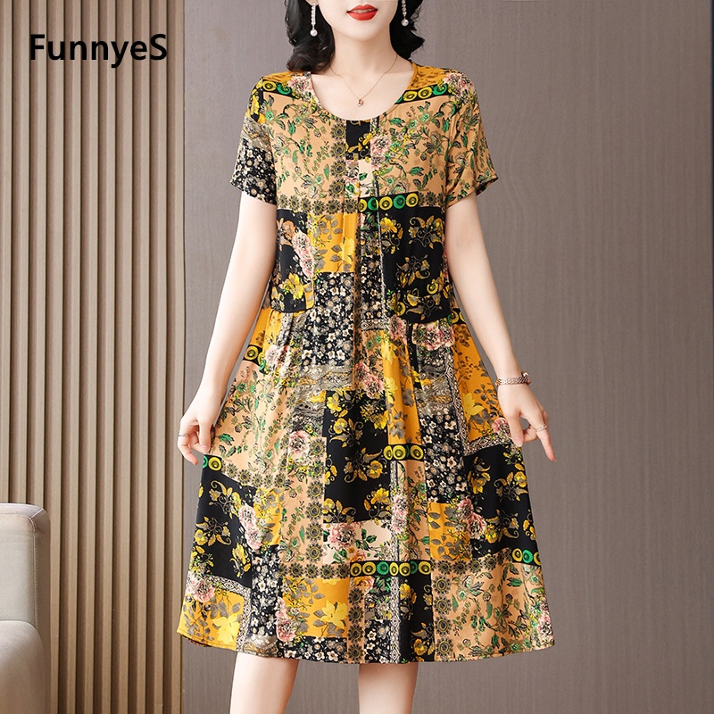 A-Line Loose Flower Print Pleated Pockets Round-Neck Maxi Dresses main image 0
