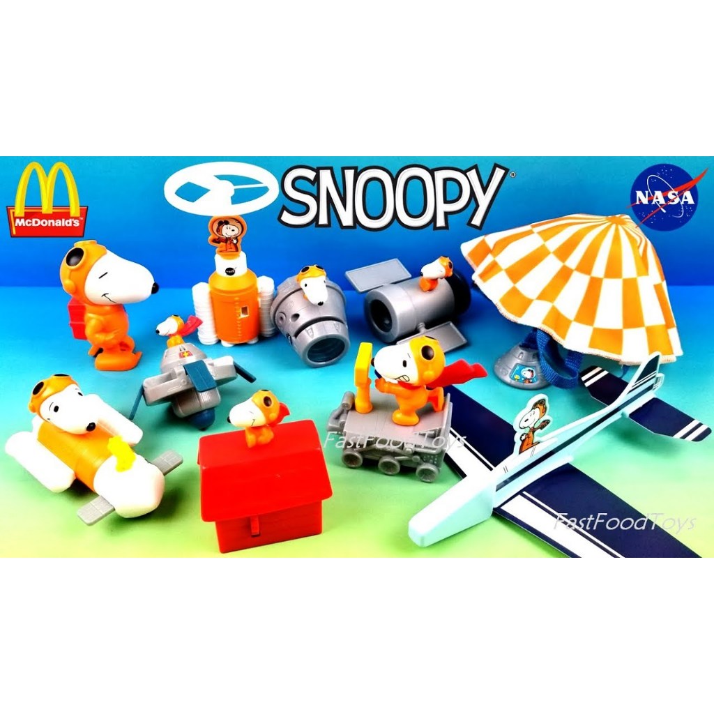SNOOPY Characters Happy Meal Toys | Shopee Philippines