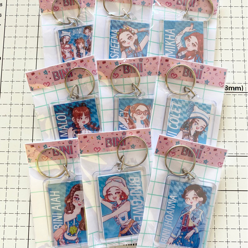BINI KEYCHAIN BACK-TO-BACK PRINT ACRYLIC CHIBI SET AIAH,GWEN,SHEENA ...