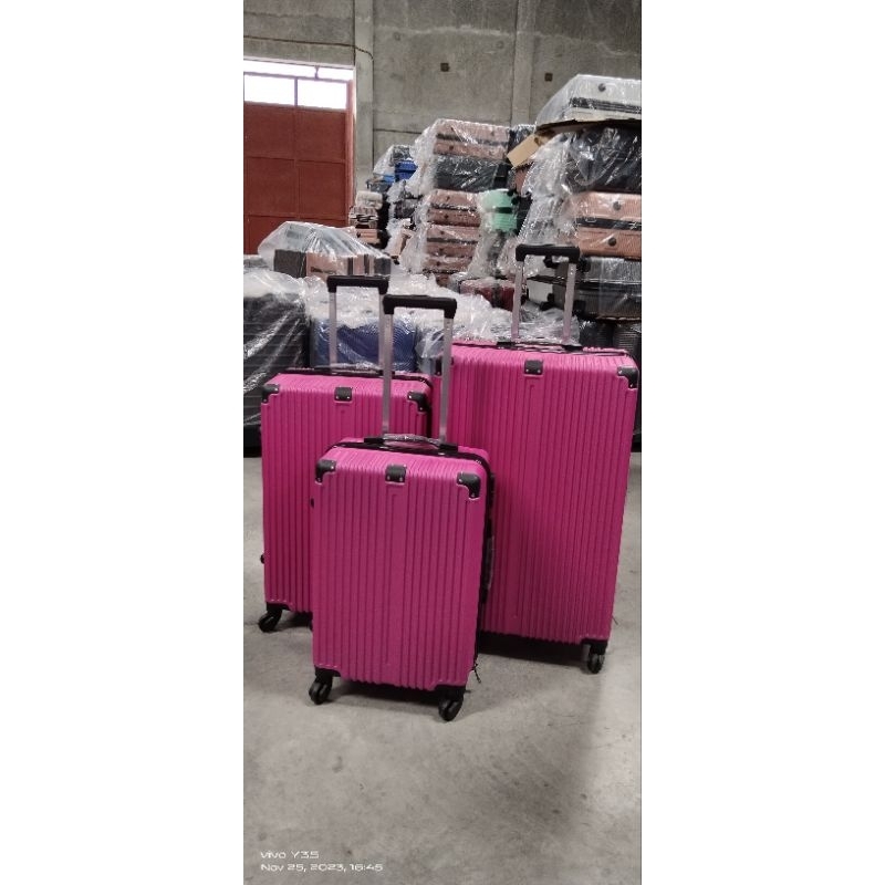Luggage Big size 30 inches 30to45 kilos hardcase waterproof 3311