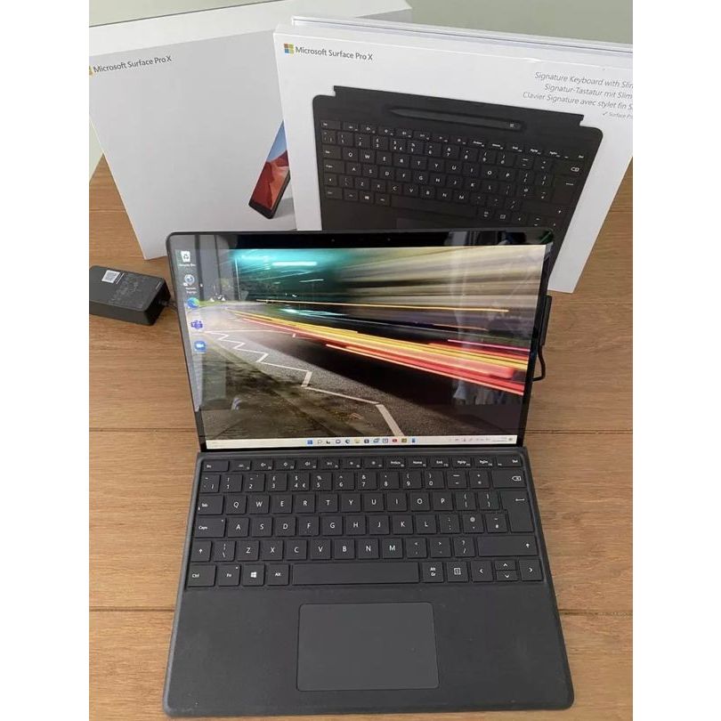 Brand New Original Microsoft Surface Pro X 13" (128GB SSD , Microsoft