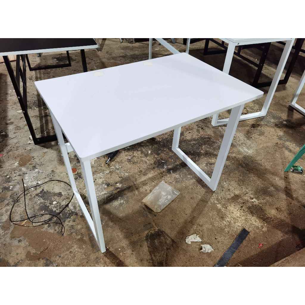 PURE WHITE OFFICE TABLE OR PURE WHITE COMPUTER TABLE Shopee Philippines