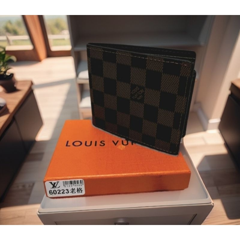 fashion wallet for men with box imported from Dubai UAE 🇦🇪 Shopee