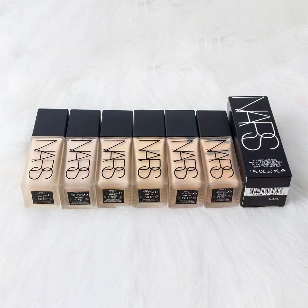 Original Nars oil-controlling liquid foundation that lasts and does not ...