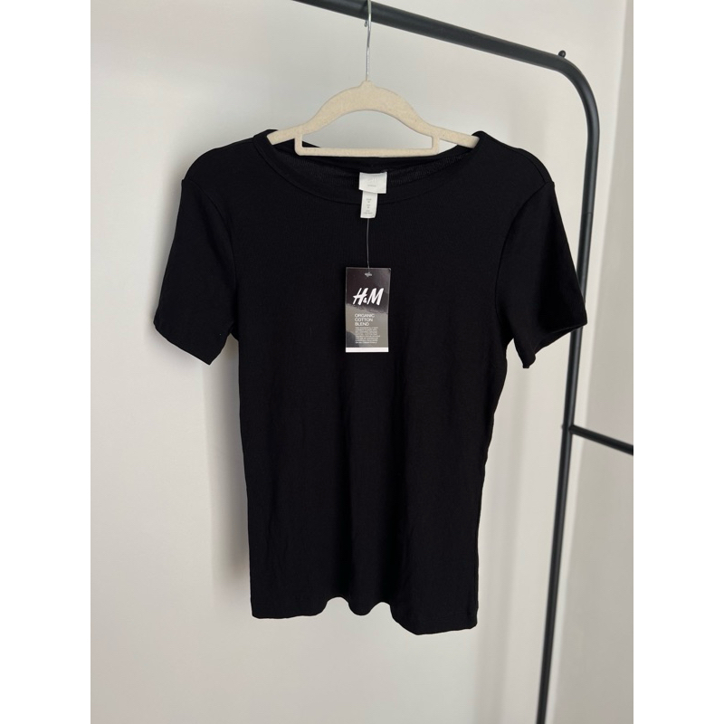 H M Divided Plain Basic Tee for Womens