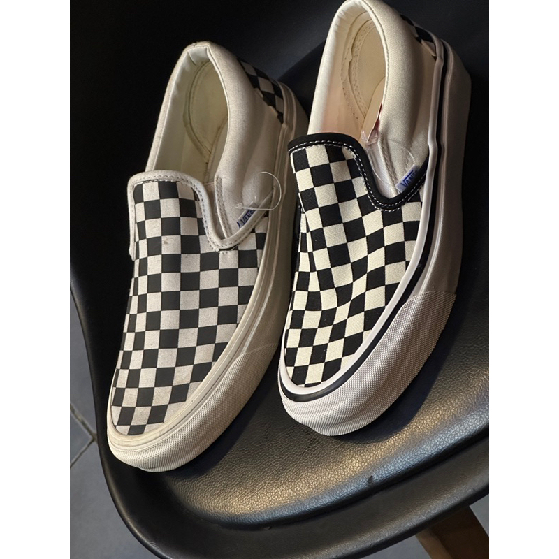 Mocha on sale checkered vans