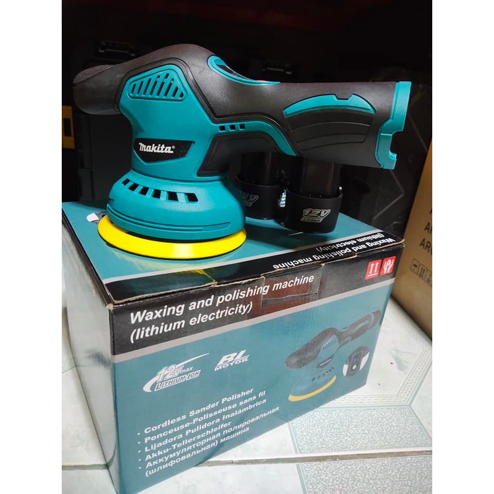 Makita cordless waxing and buffing machine 12 volts complete set