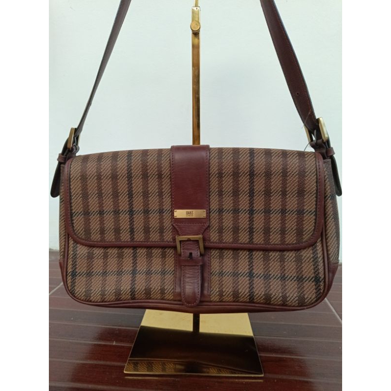 Daks bags korea store
