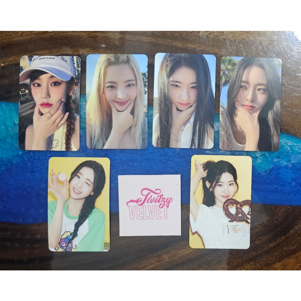 ONHAND OFFICIAL Itzy Season's Greetings 2024 Photocards Tingi Yeji Lia