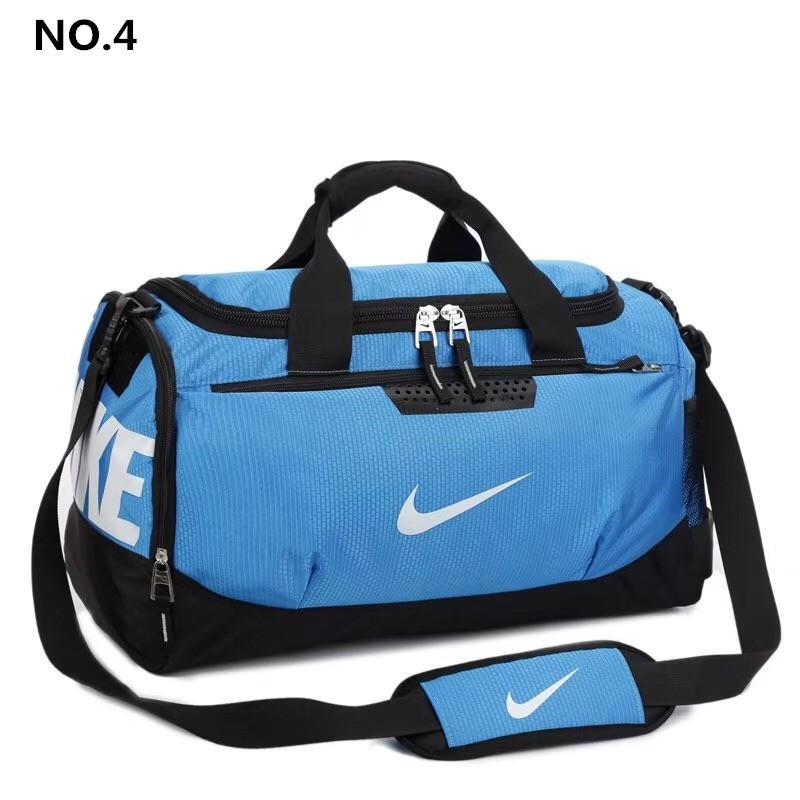 Nike duffel bag 18 inches with shoe compartment