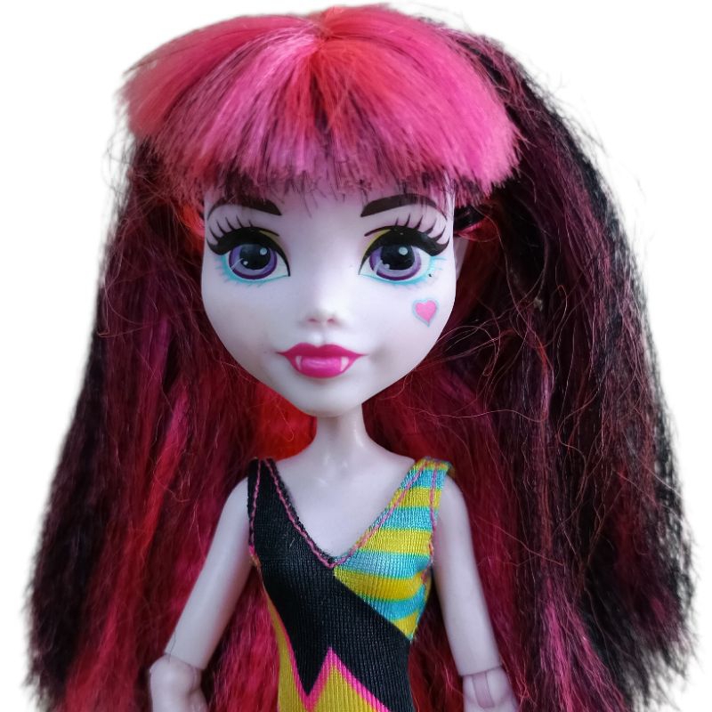 Monster High Doll Electrified Draculaura ⚡ (Preloved) | Shopee Philippines