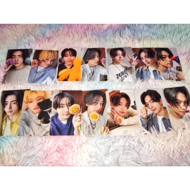 ENHYPEN - 2nd full album [ROMANCE : UNTOLD] (ENGENE Ver. - RANDOM) Photo Book Photo Card CD-R 2 Pin Badges 4 Extra Photocards