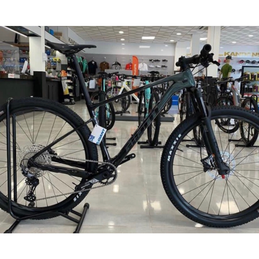 Brand new giant XTC 1 carbon mountain bike Shopee Philippines