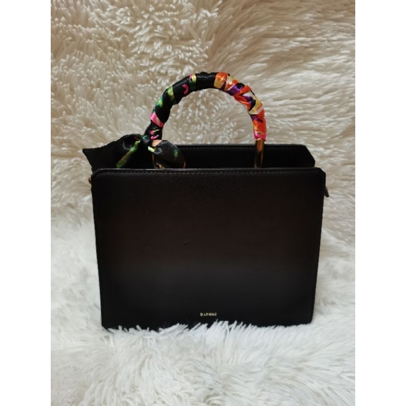 ukay bag (Daphne brand) Shopee Philippines