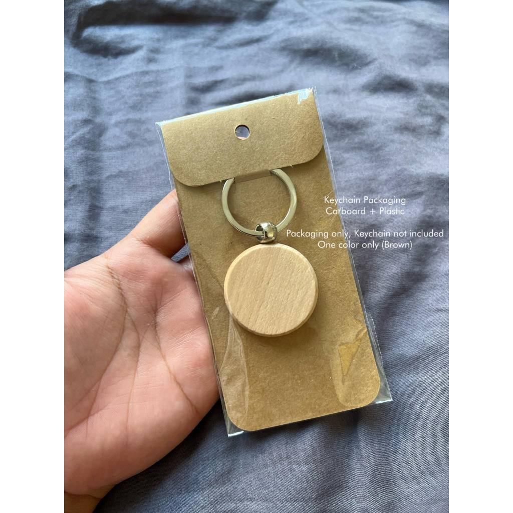 100pcs packaging for keychain - (plastic & card) | Shopee Philippines