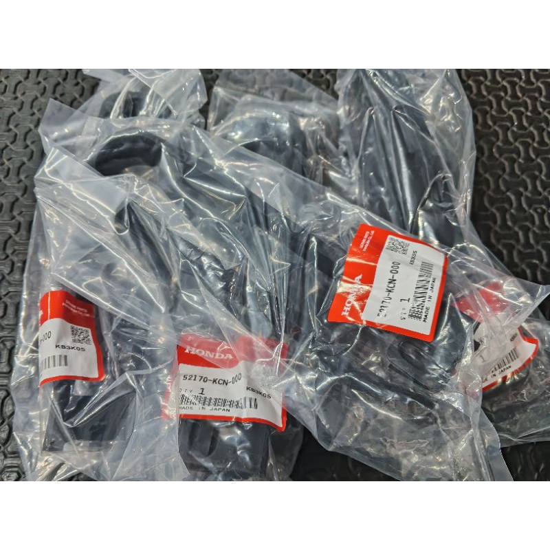 xr 200 chain guide genuine brandnew (honda). | Shopee Philippines