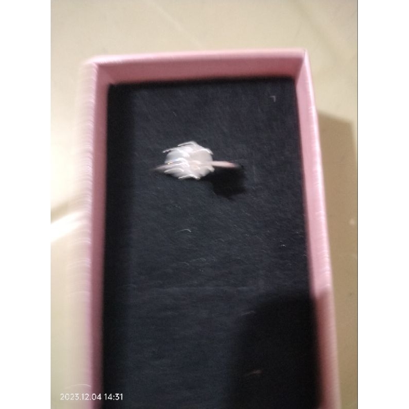 Ibay's Silver 𝓡𝓲𝓷𝓰 𝔀𝓲𝓽𝓱 𝓭𝓲𝓪𝓶𝓸𝓷𝓭𝓼 from Baguio City Shopee Philippines