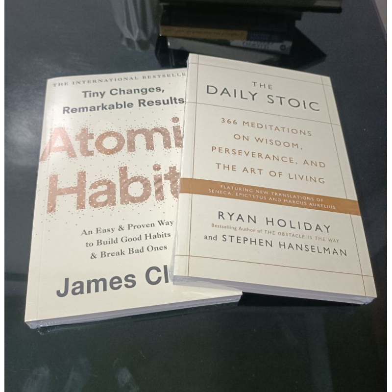 ATOMIC HABITS + THE DAILY STOIC BUNDLE (PAPERBACK) | Shopee Philippines