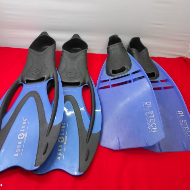 Aqualung proflex and Divetech fins for adults for 850 each *W95 ...