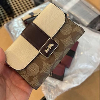 Coach wallet best sale canada sale