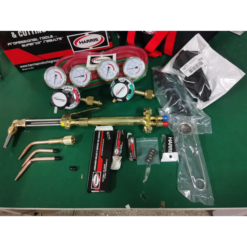 Harris cutting torch set model AA-1940 welding and cutting outfit
