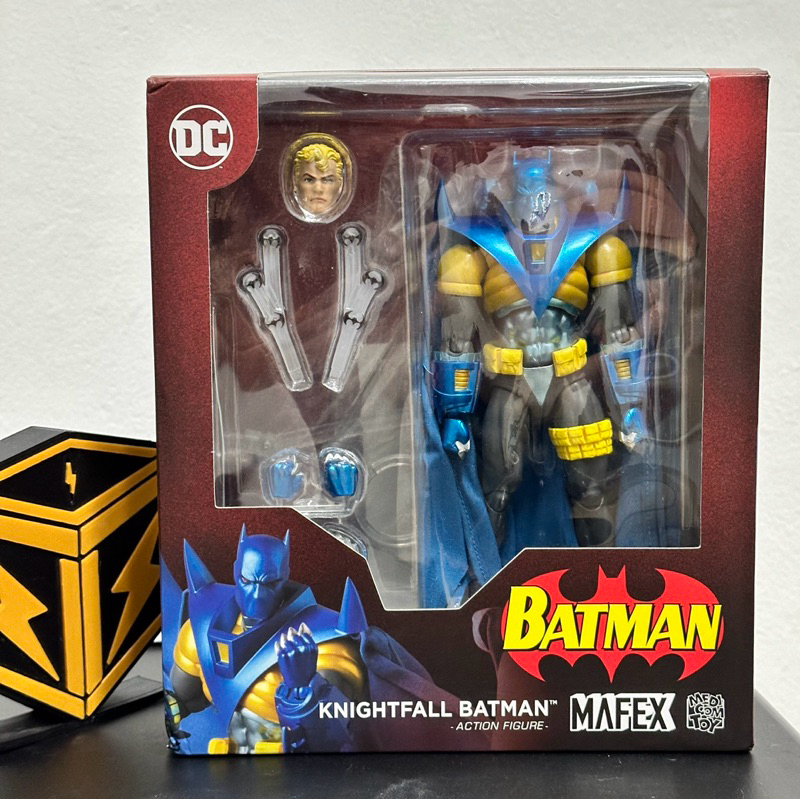 Knightfall Batman Azrael Mafex No. 144 | Shopee Philippines