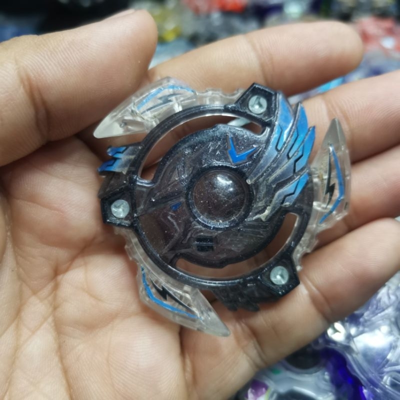 Pre Loved Takara Tomy Beyblade Burst Dual Layers Shopee Philippines 0693