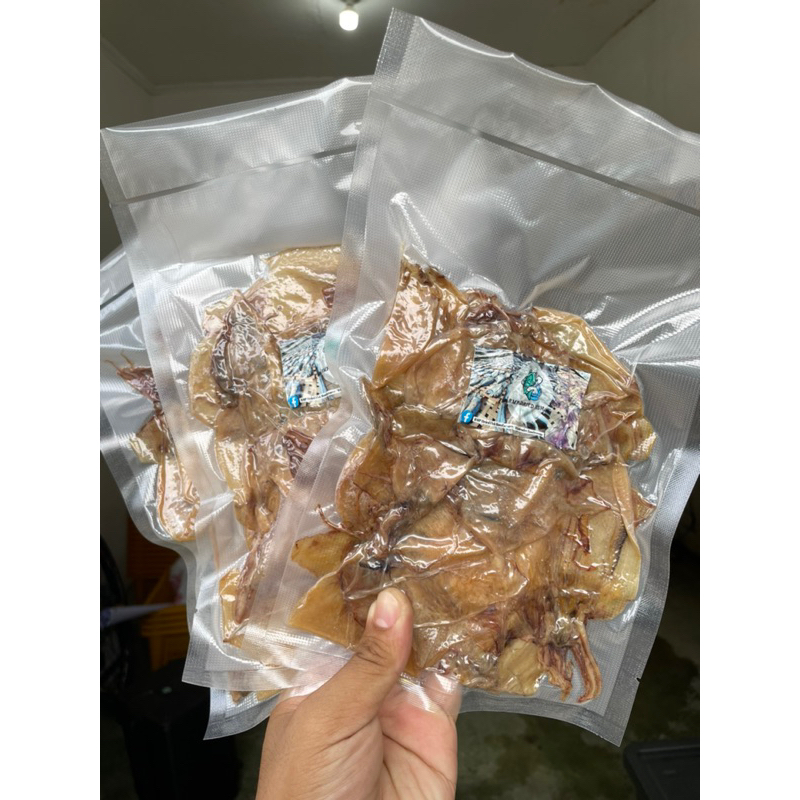 Dried Pusit Skinless 100 Grams Vacuum Sealed Shopee Philippines