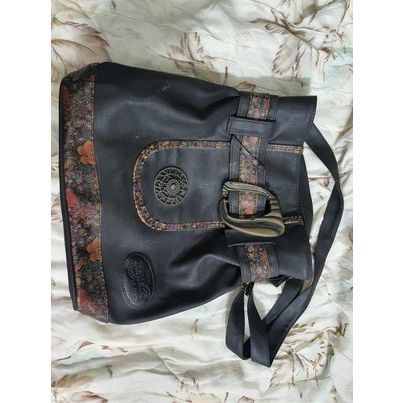 Bucket Leather Sling Bag (Black) | Shopee Philippines