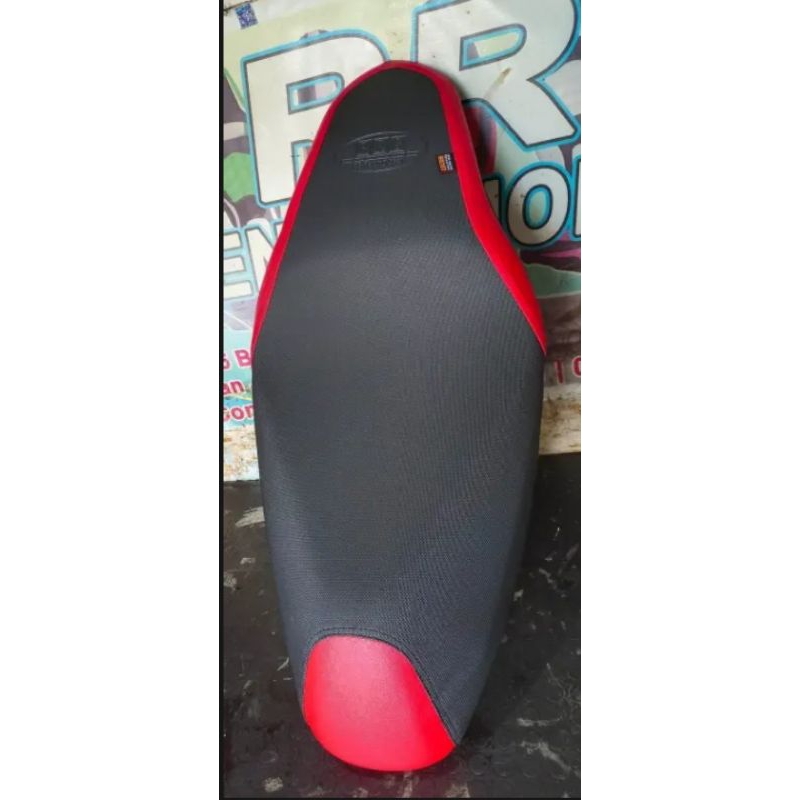 AEROX V1 REMOVABLE SEAT COVER with RRC LOGO and ETIKITA | Shopee ...