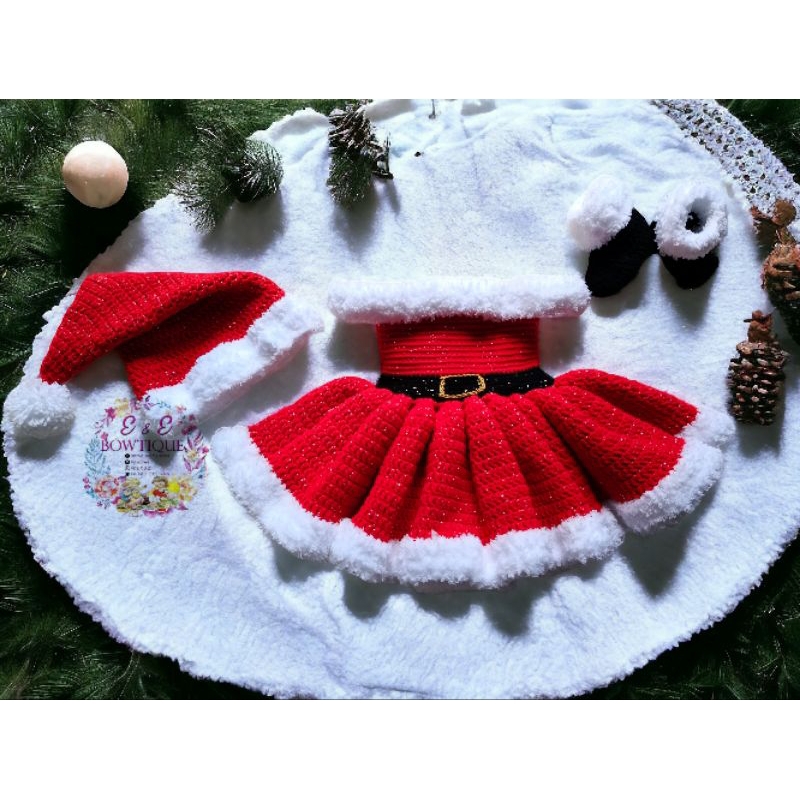 Santa dress near on sale me